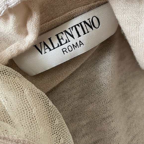 🔥last call!EUC authentic Valentino silk/lambswool cardigan. Size 12 - Picture 4 of 9